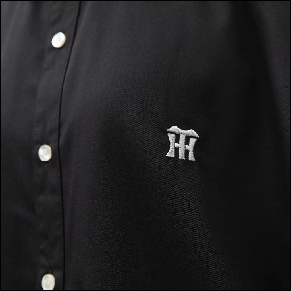 オールブラック・半袖シャツ 刺繍ロゴ