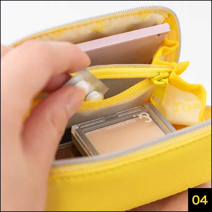 パカッと開くミニポーチ