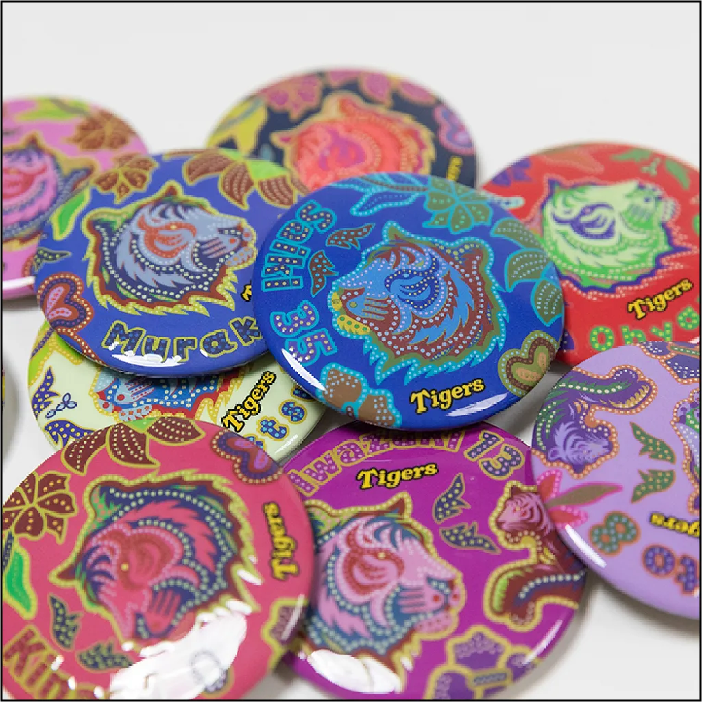 シークレット バティック風 立体缶バッジ (全12種)